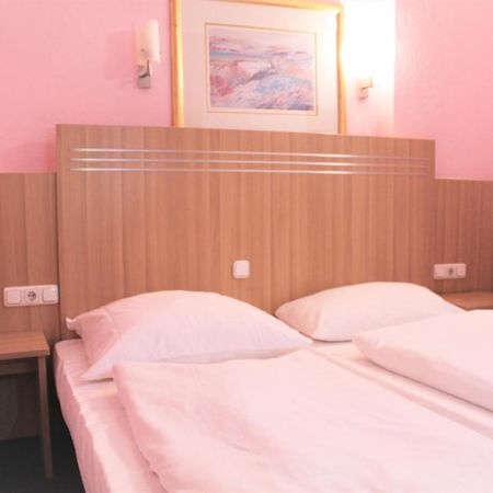 Frankair Star Hotel Frankfurt City Frankfurt am Main Bagian luar foto